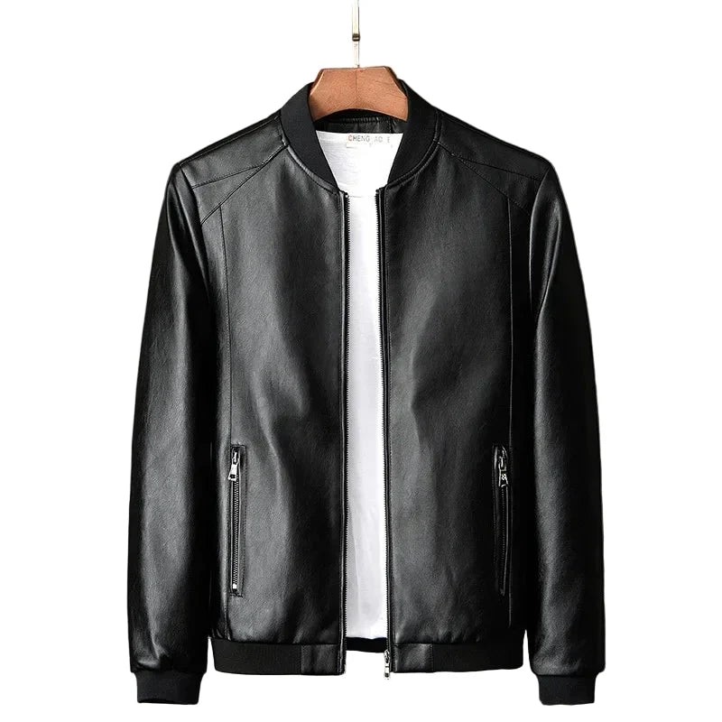 Svart PU Skinnjakke for Menn – Koreansk Bikerstil i Slim Passform | Trendy Baseball-inspirert Jakke (Opptil 8XL)
