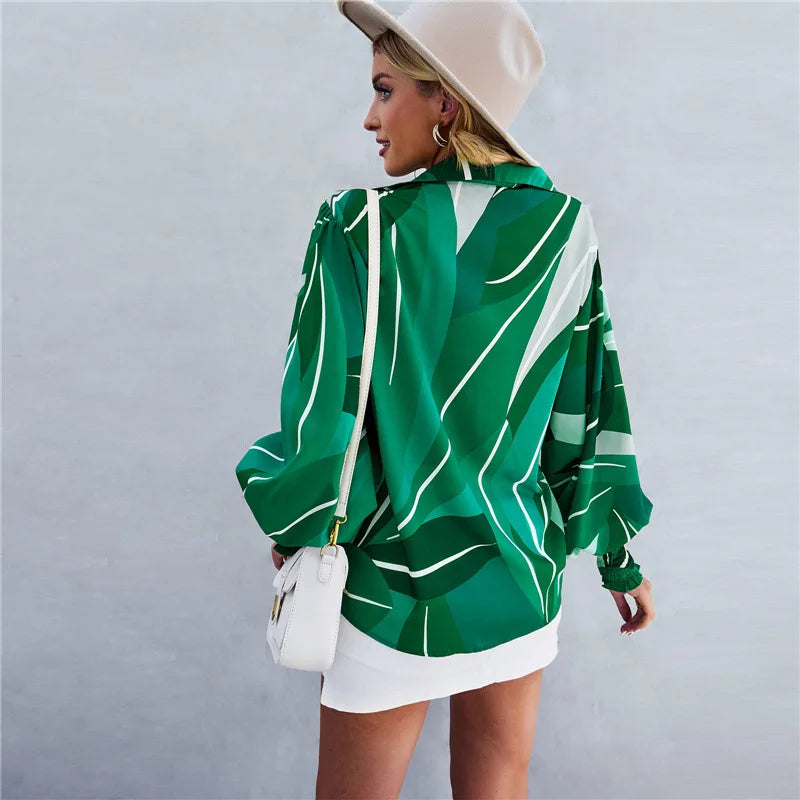 Elegant bluse med knute foran