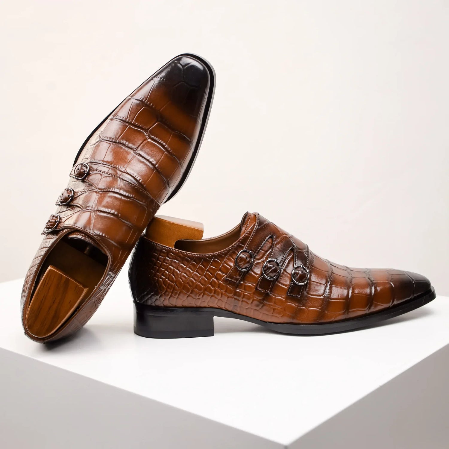 Herresko i Skinn – Elegante Business- og Dressko med Spenne