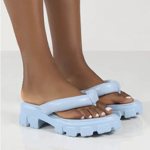 Strandslides med tykk såle