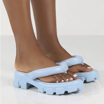 Strandslides med tykk såle