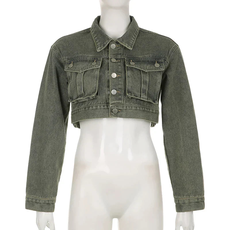 Kort denimjakke med store lommer