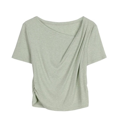 Grønn Asymmetrisk Topp til Dame – Elegant Sommer T-skjorte med Skew Collar