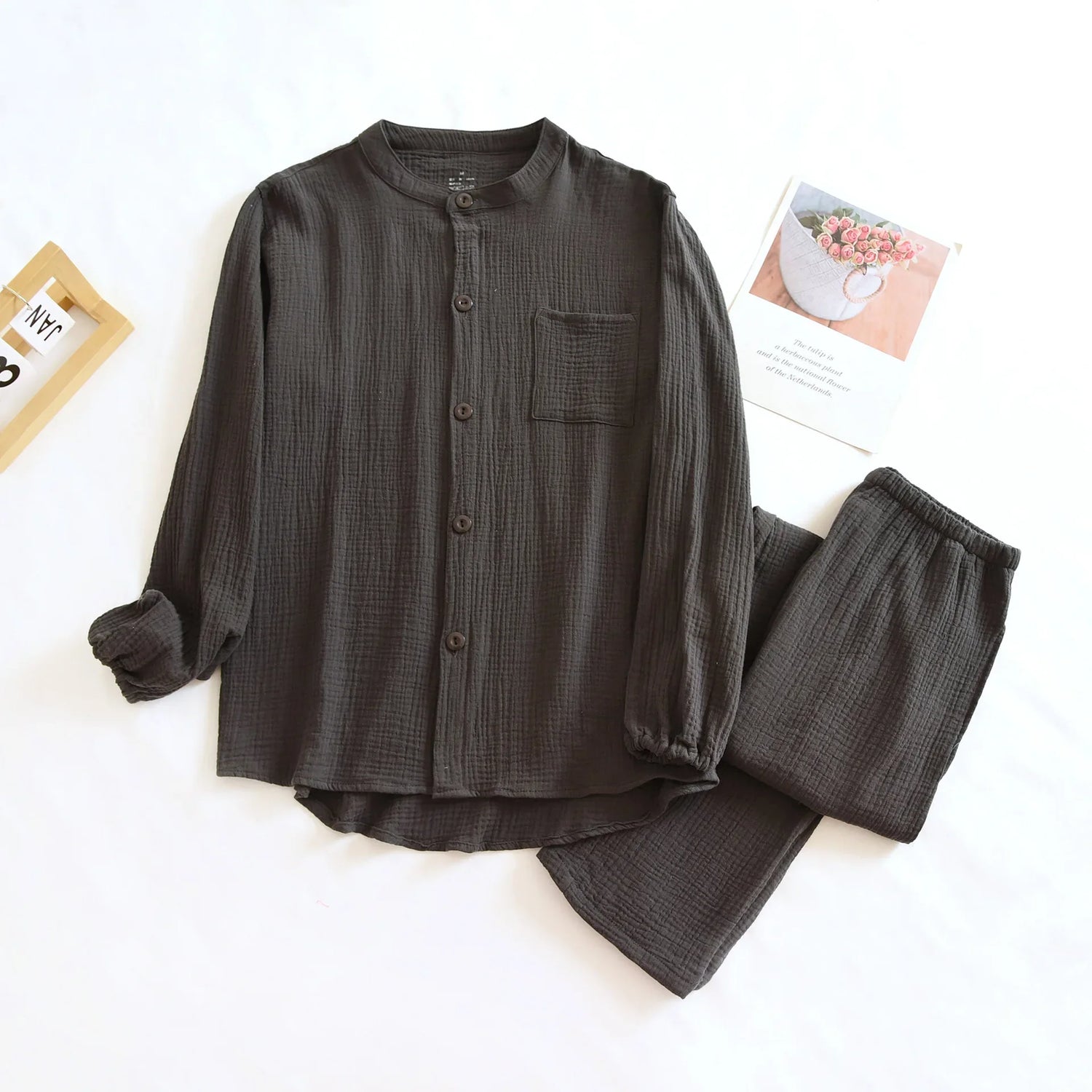 Unisex Pysjamasett i Bomull (Yarn Crepe) – 2-delt Sett med Langermet Rundhalset Topp + Bukse | Ensfarget Hjemmesett