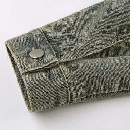 Kort denimjakke med store lommer
