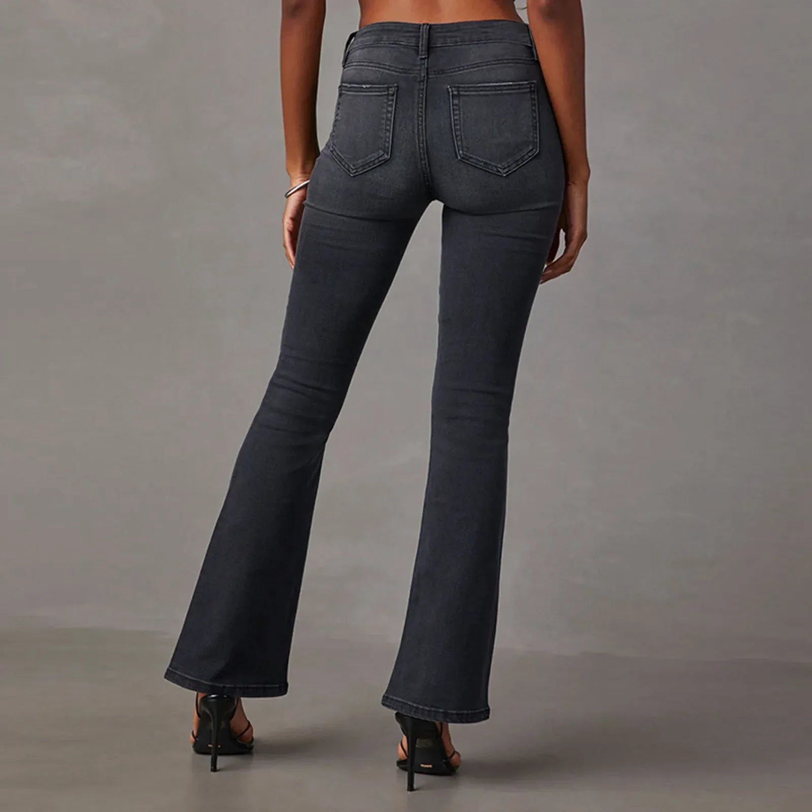 Elegante bootcut-jeans med lav passform