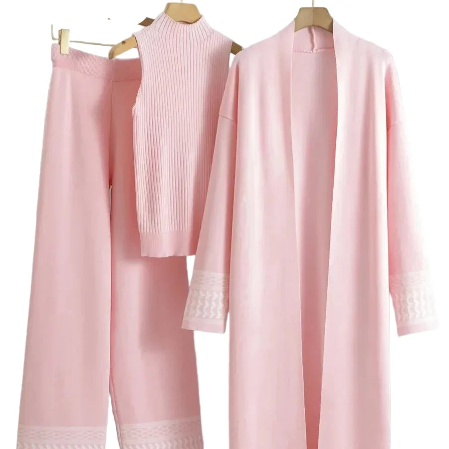 Elegant 3-delt Strikkesett – Høytlivsbukser, Vest og Lang Cardigan – Beige