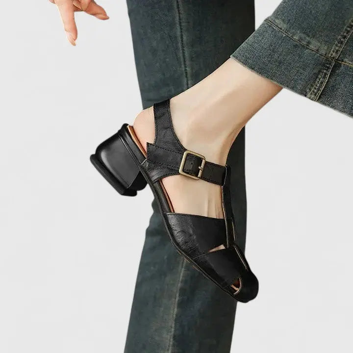 Celina | Elegante skinnsandaler