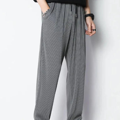 Hvite Ice Silk Sommerbukser for Herre – Lette, Vide Streetwear Bukser