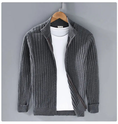 Strikket Herrecardigan med Glidelås – Slim Fit, Halvhøy Hals og Varm Komfort til Vår og Høst