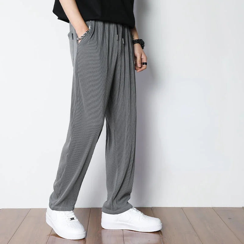 Hvite Ice Silk Sommerbukser for Herre – Lette, Vide Streetwear Bukser