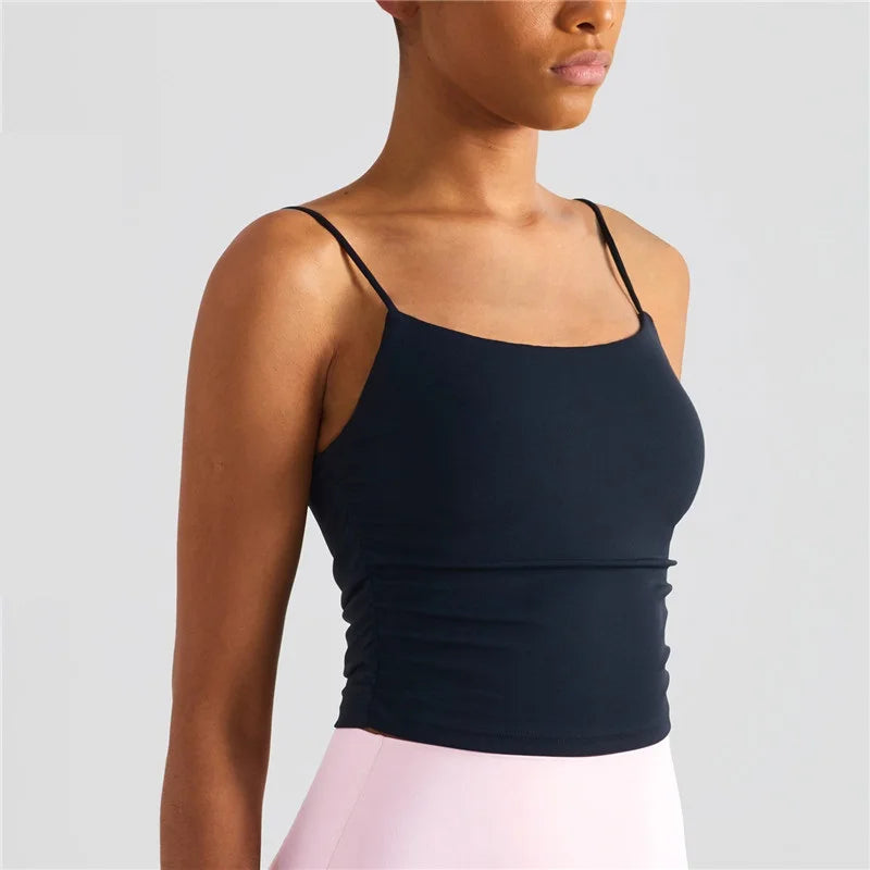 Treningstopp for dame – Sexy yoga-vest med folder, push-effekt og integrerte innlegg
