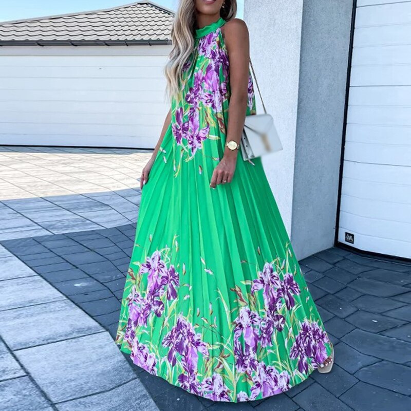 Blomstret maxikjole med plisseringer