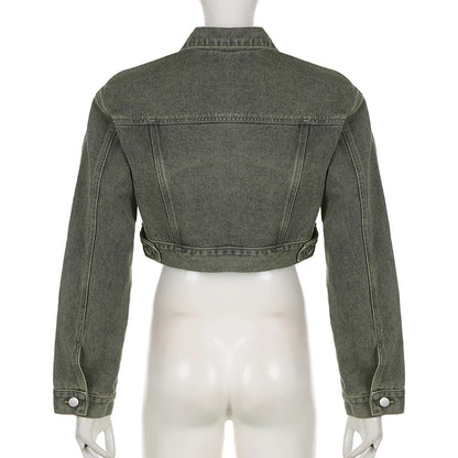 Kort denimjakke med store lommer