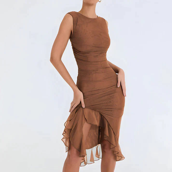 Elegant bodycon-kjole med volanger