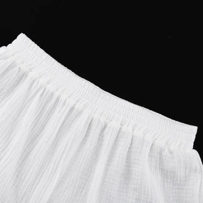 Løstsittende sett med strukturert bluse og shorts