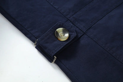Moteriktig lang trenchcoat for menn