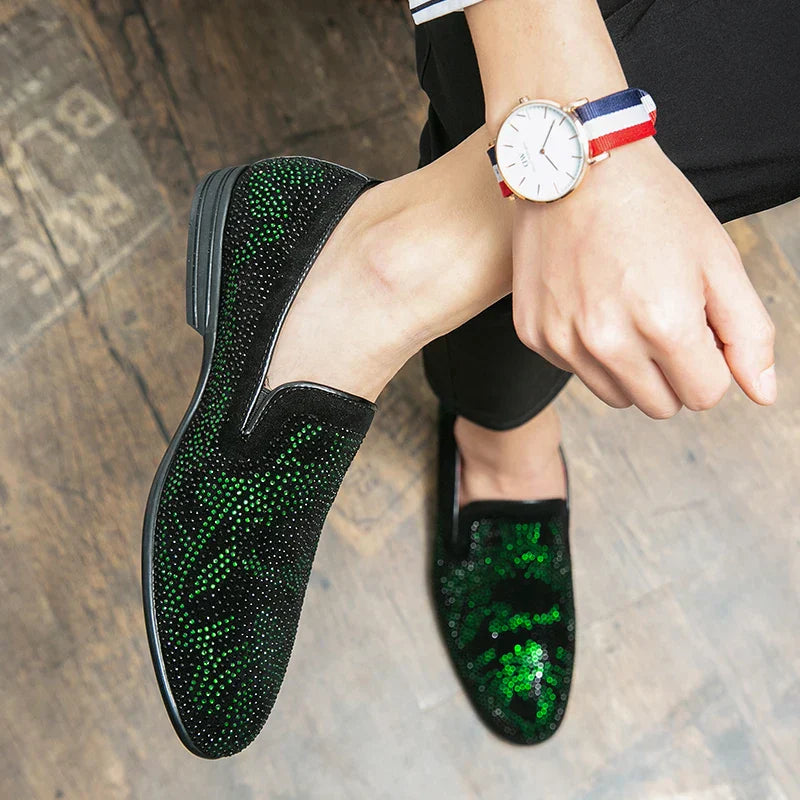 Loafers med rhinestone-utsmykning