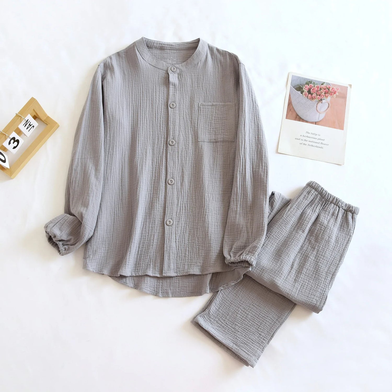 Unisex Pysjamasett i Bomull (Yarn Crepe) – 2-delt Sett med Langermet Rundhalset Topp + Bukse | Ensfarget Hjemmesett
