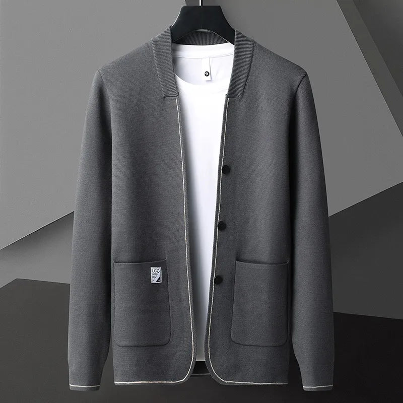 Herre Cardigan – Strikket Ensfarget Jakke | Koreansk Casual med Sjal-krage &amp; Lommer