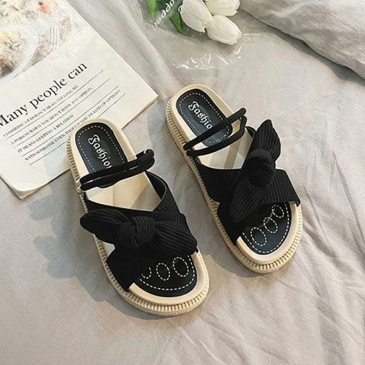 Espadrillesandaler med reimer