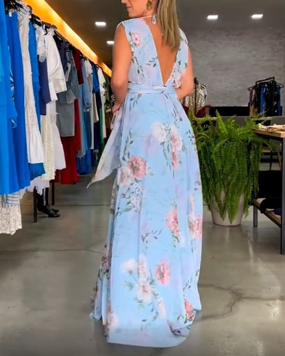 Seraphine | Ermeløs maxikjole i chiffon med blomstermønster og V-hals