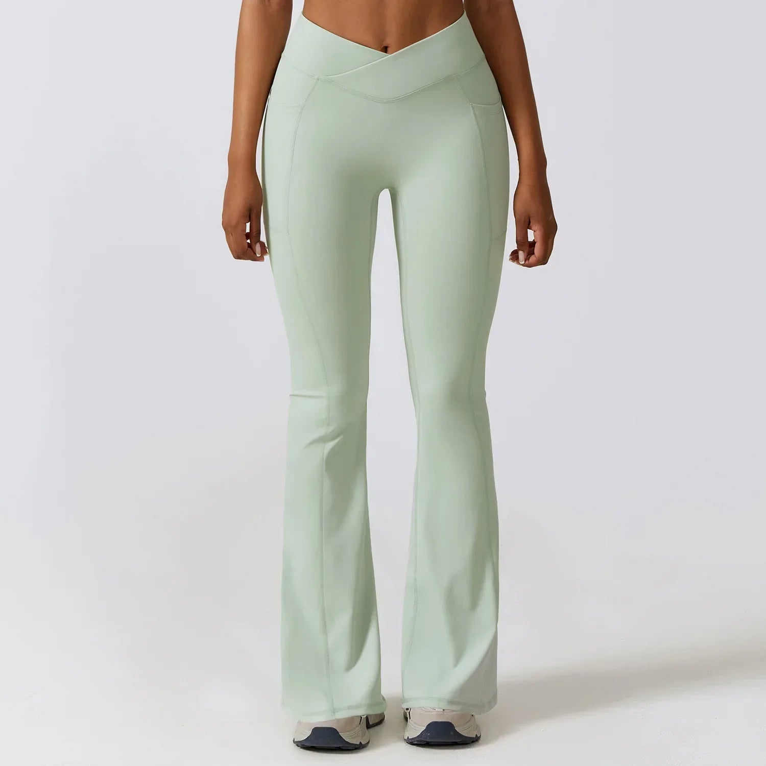 Fitnessleggings med høy midje og utringning
