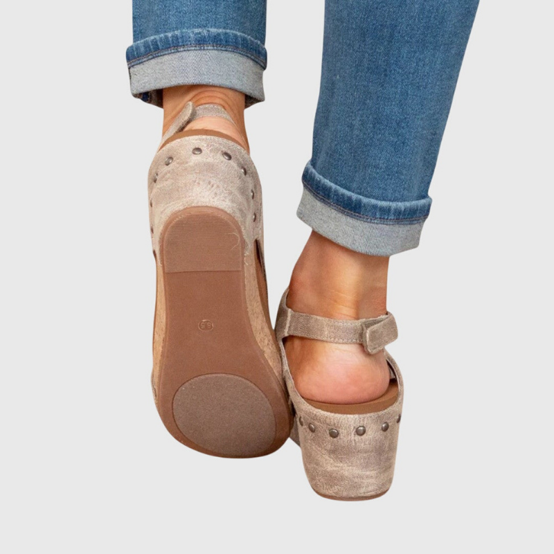 Solène | Slingback-sandaler i skinn med korkkile og åpen tå