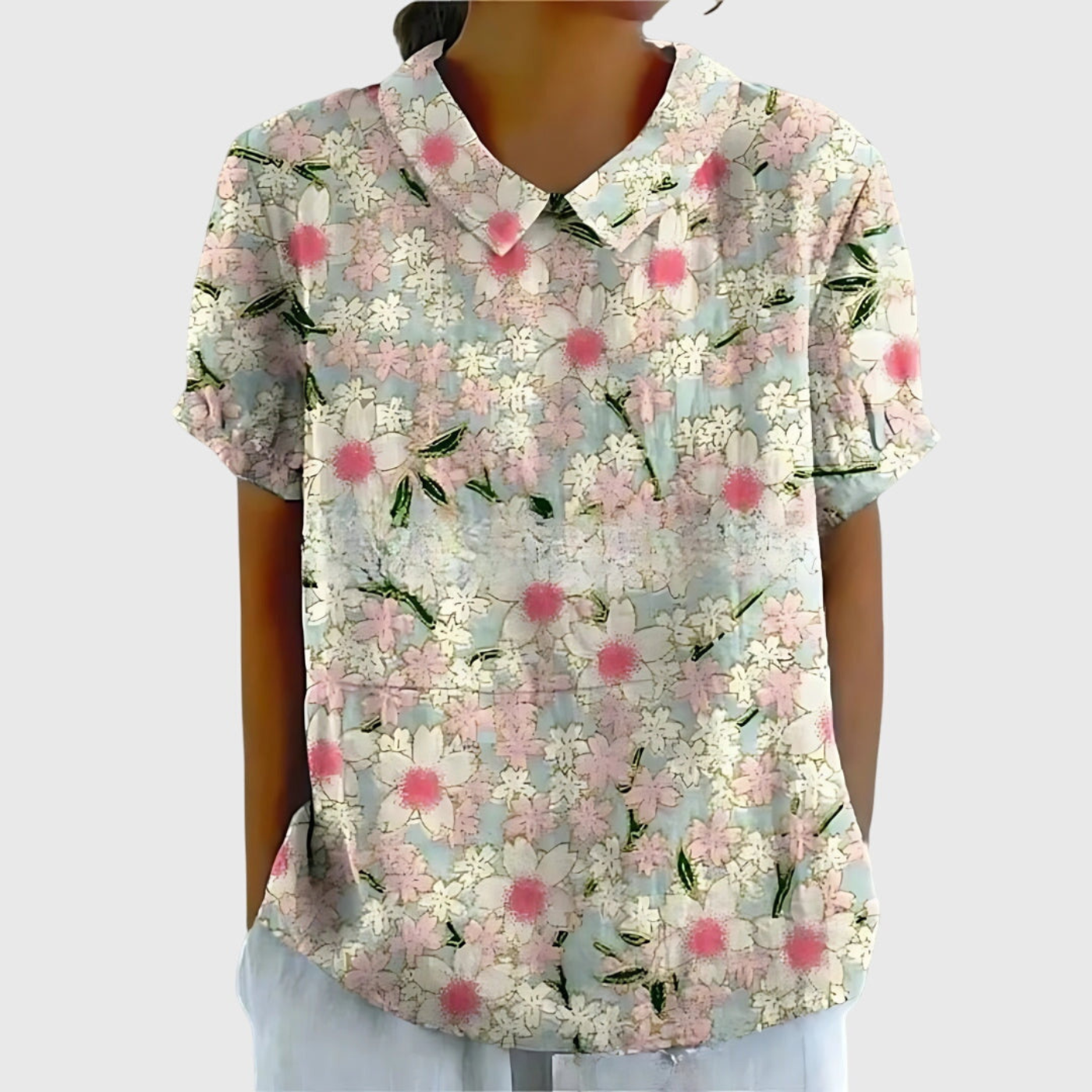Thea | Kortermet bluse i lin med blomstermønster og krage