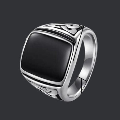 Signetring av titanstål med Odin-symbol