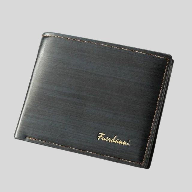 Elegant lommebok i tre med rilledetaljer