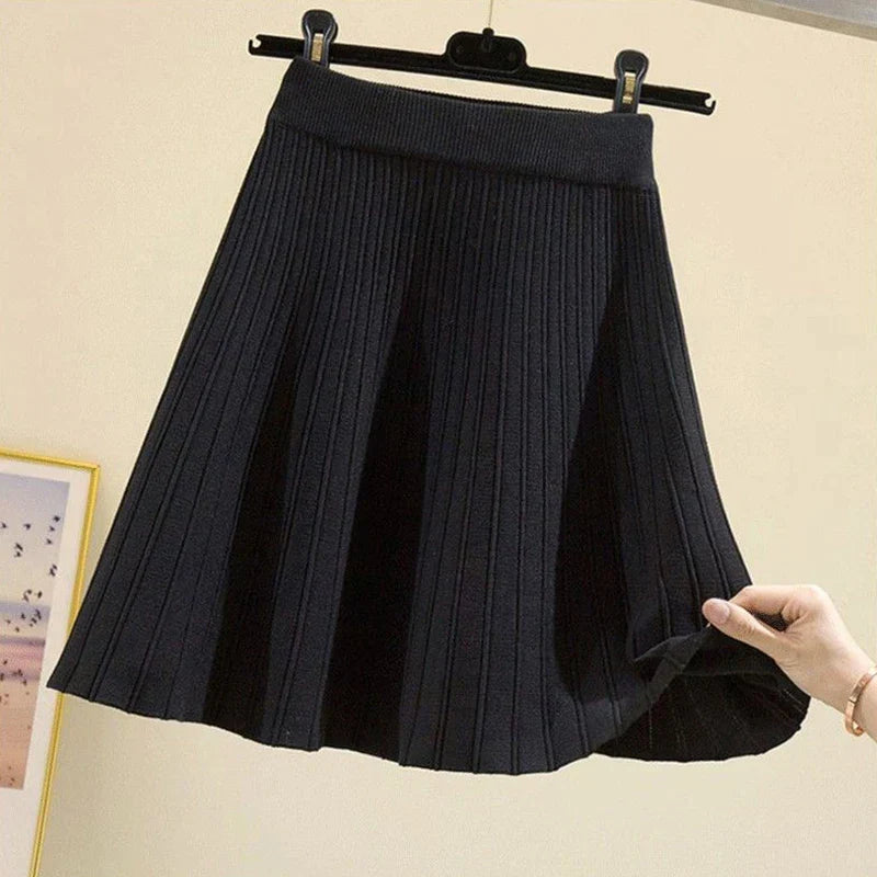 Vintagestrikket miniskjørt