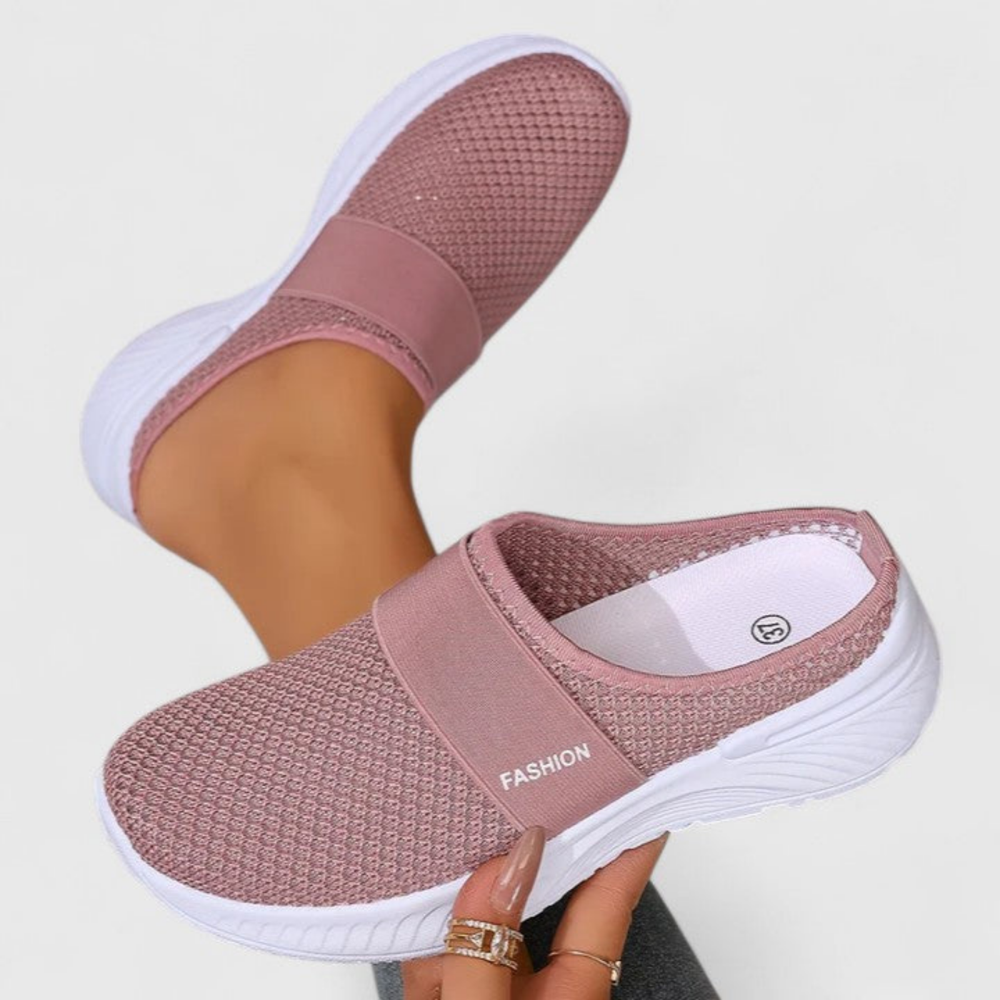 Willa | Pustende slip-on-platåsneakers i mesh
