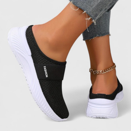 Willa | Pustende slip-on-platåsneakers i mesh