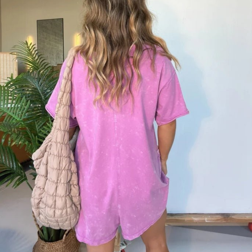 Willa | Kortermet playsuit i vasket bomull med V-hals