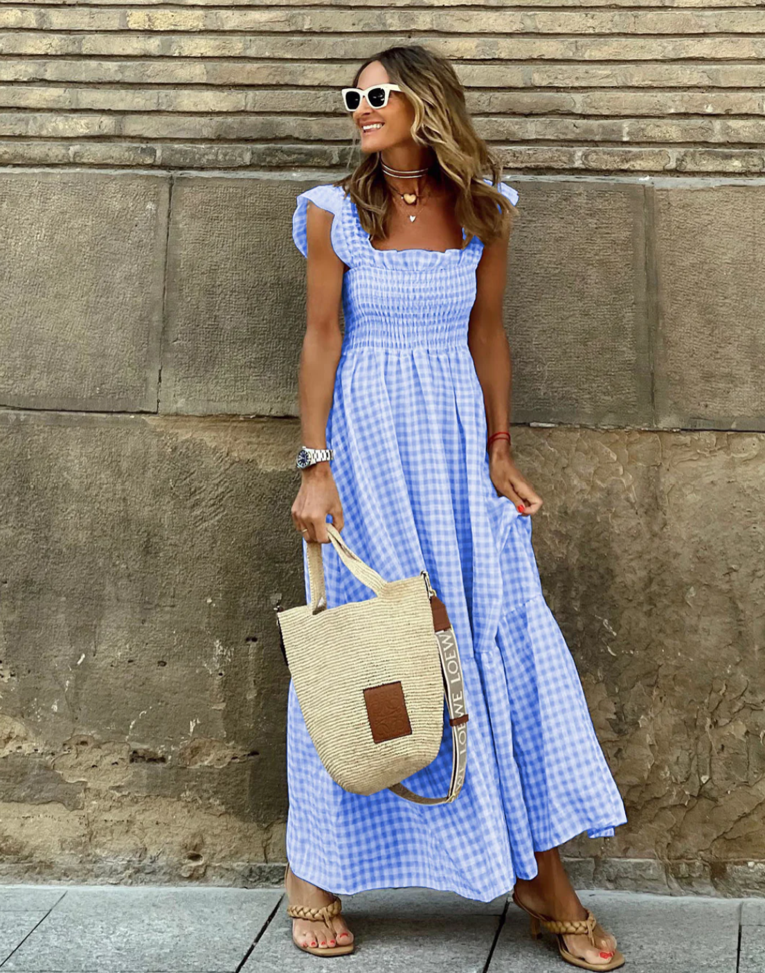 Sommer Smocked Gingham Maxi Kjole med Volangerm