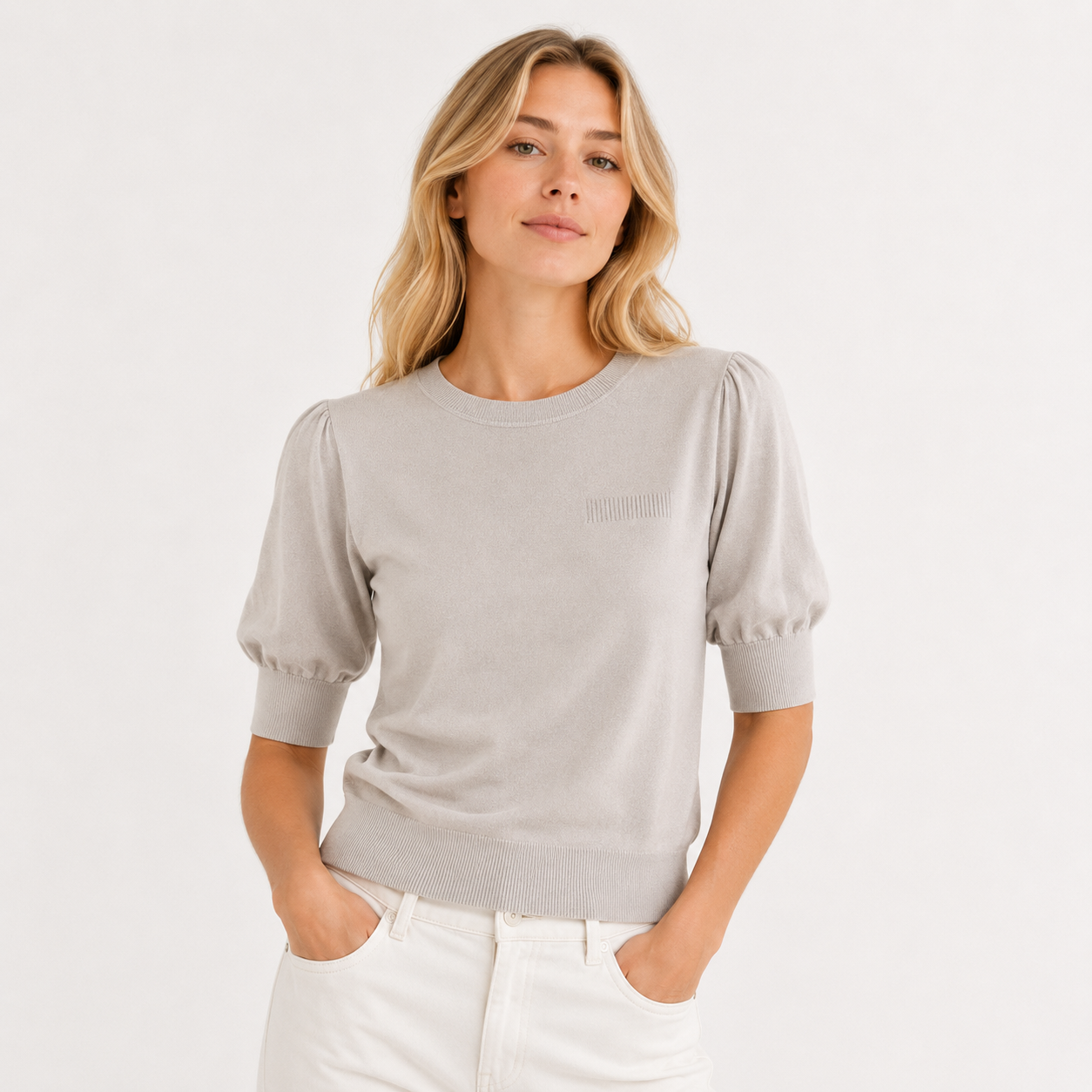 Strikket Silke T-skjorte til Dame – Lett Half Sleeve Sommertopp