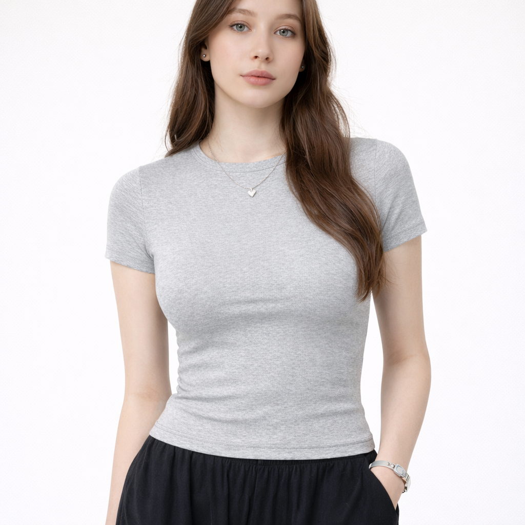 Kort Crop Topp til Dame – Tettsittende T-skjorte i Y2K Stil