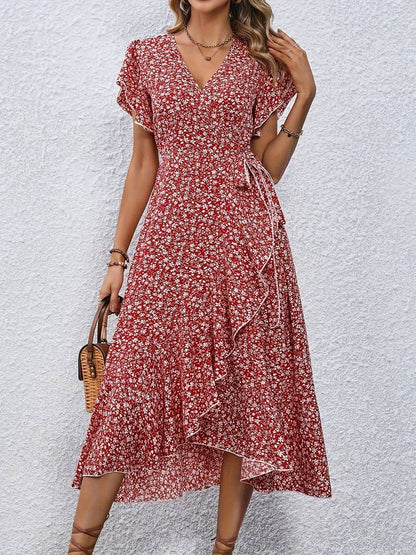 Blomstret slå-om-kjole med peplum