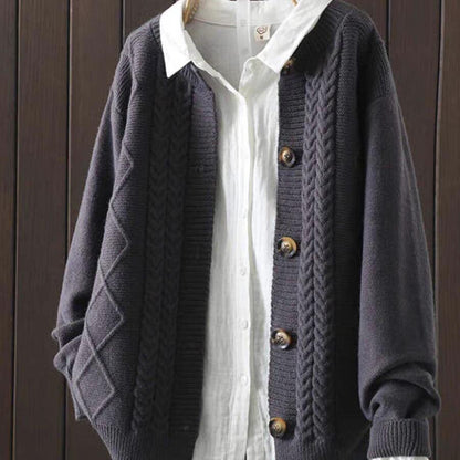Strikket cardigan detalj