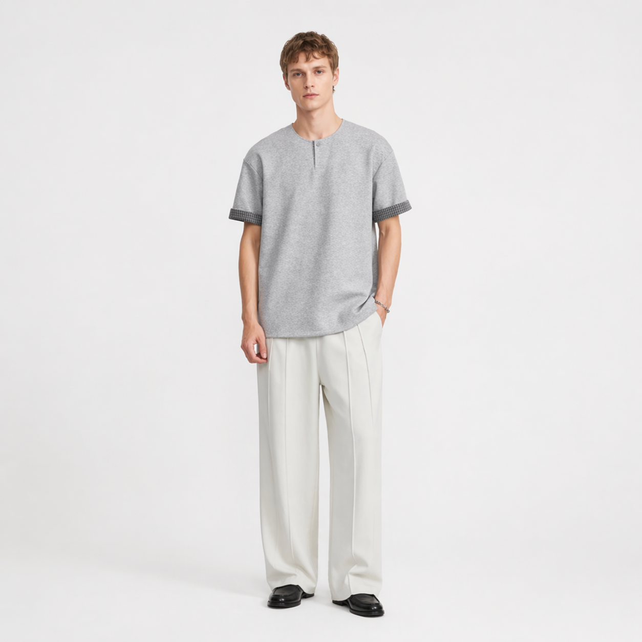 Kraftig Henley T-skjorte til Herre – 260g med Rutete Detaljer &amp; Løs Passform – Grå
