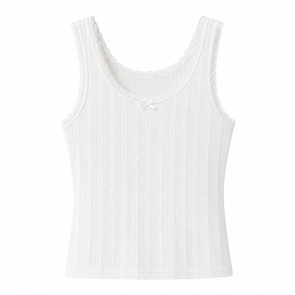Hvit Camisole til Dame – Blondedetaljer &amp; Elegant Sommerstil
