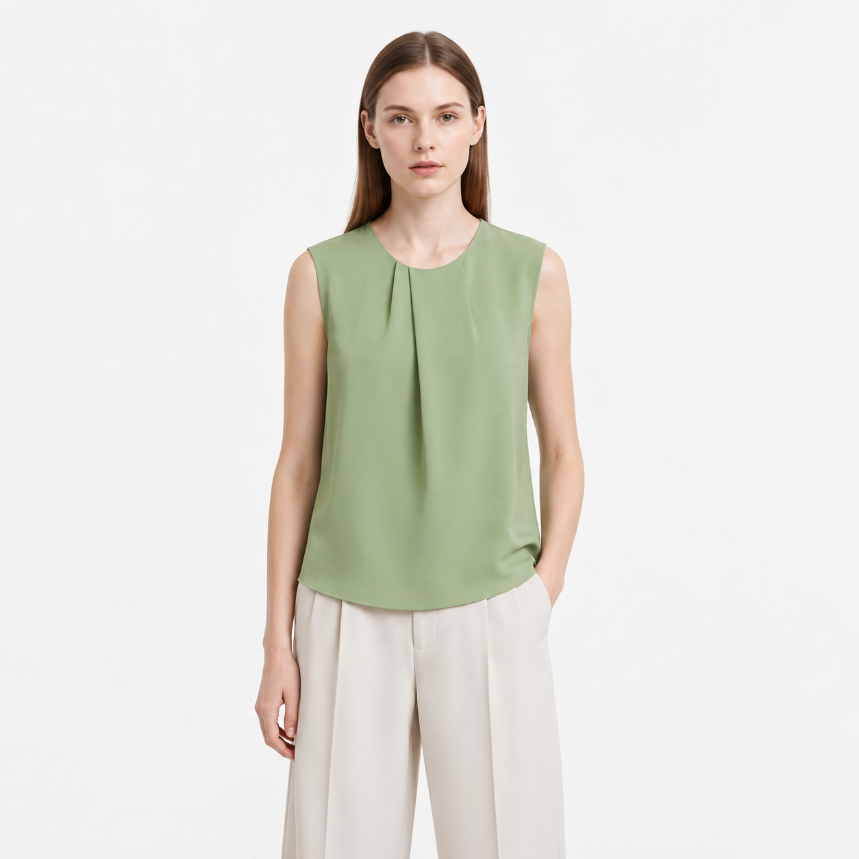 Ermeløs Chiffonbluse til Dame – Asymmetrisk Plissert Sommertopp – Svart