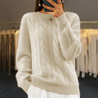 Strikkegenser dame kabelstrikk beige