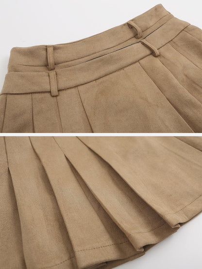Elegant semsket skinnskjørt med dobbelt belte