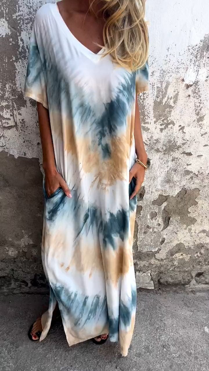 Caelia | Elegant lang kjole i tie-dye