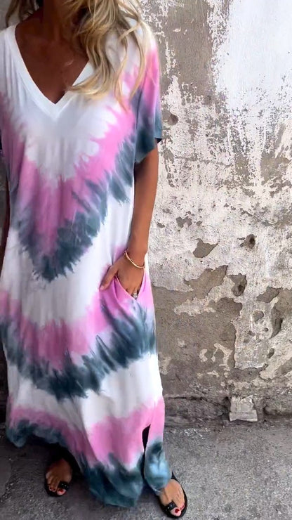 Caelia | Elegant lang kjole i tie-dye