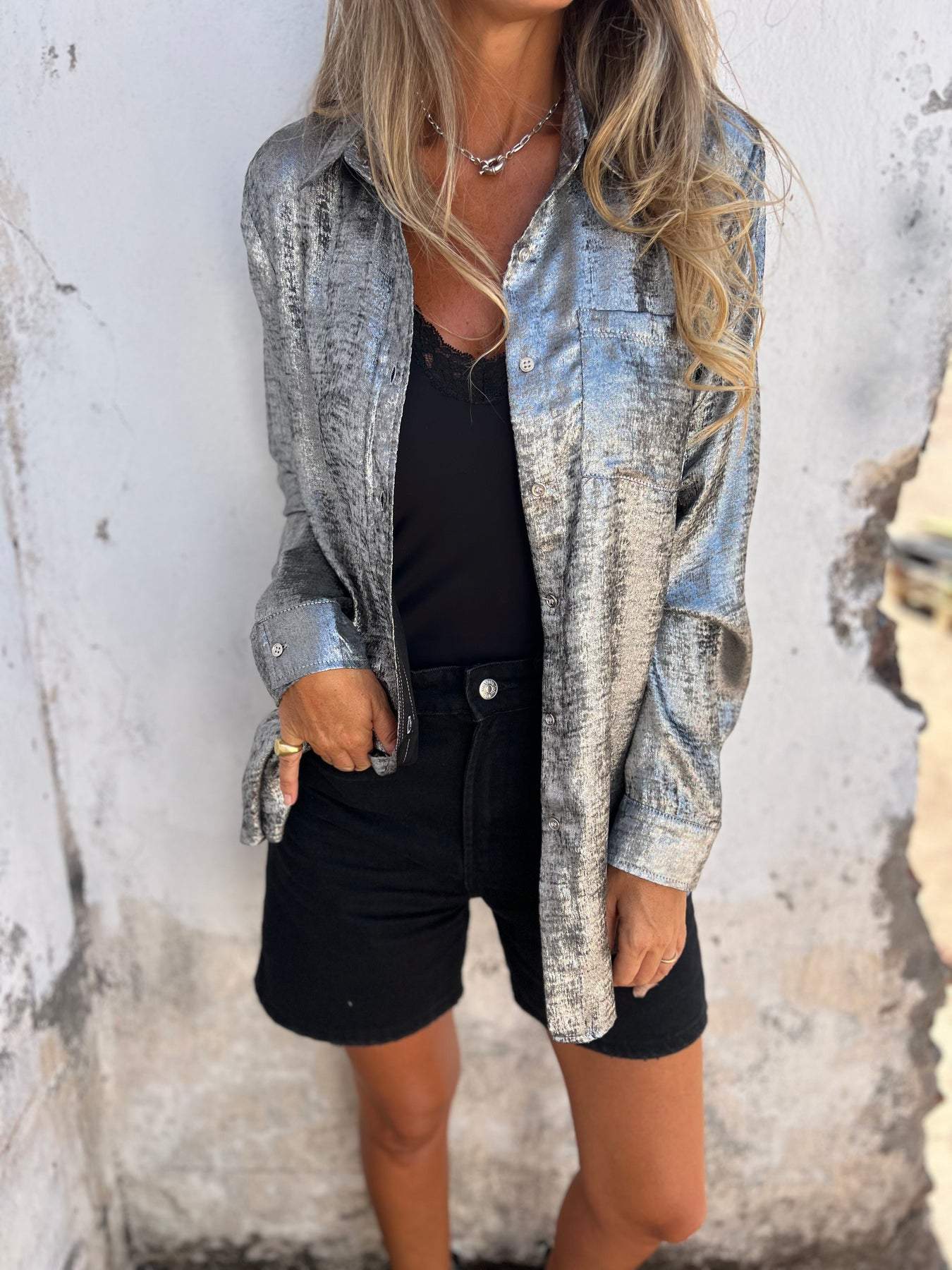 Emma | Komfortabel moteskjorte