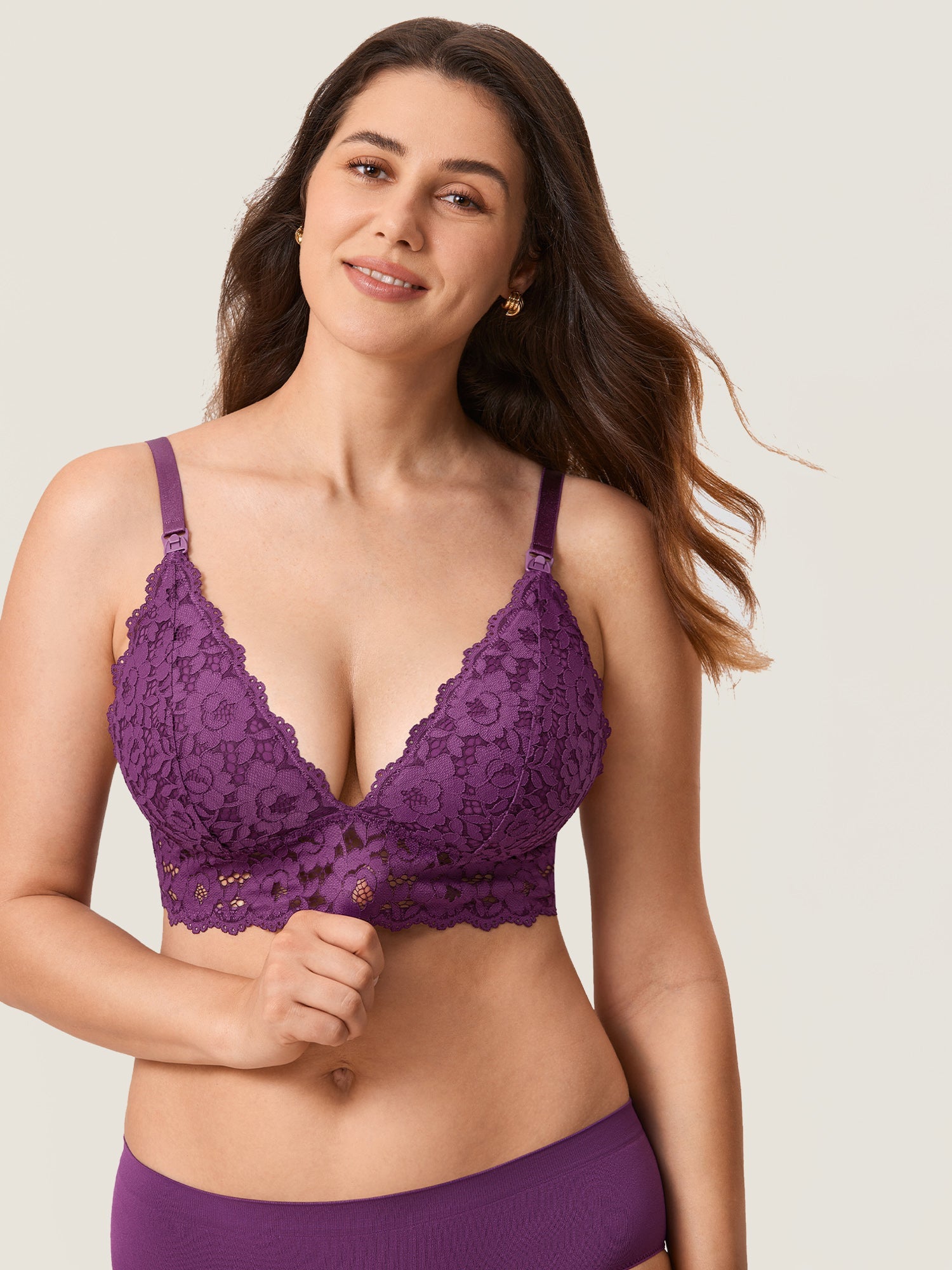 Ammebralette i blonde med dyp V-hals – amme-BH uten bøyle