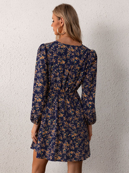 Blomstret minikjole